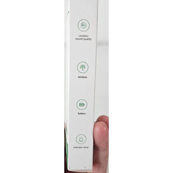 Wireless 5.4 Bluetooth Audio Transmitter & Receiver 2-In-1 Adapter 3.5mm Aux RCA - Picture 12 of 13